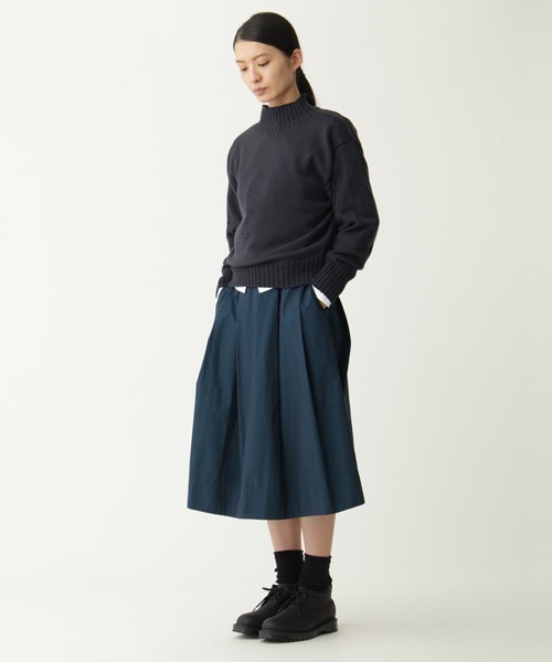 MARGARET HOWELL（マーガレットハウエル）の「YARN DYED COTTON POPLIN