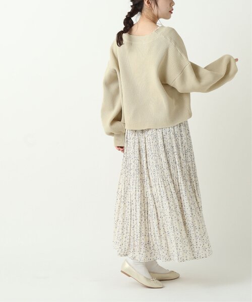 RAY CASSIN(レイカズン)の「小花柄消しプリーツスカート(スカート・レディース・ブラック/オフホワイト/ラベンダー・FREE)」の10枚目の写真