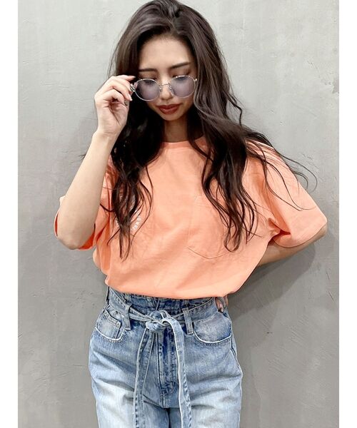 GYDA（ジェイダ）の「SMILE BUNNYポケットTシャツ（Tシャツ/カットソー・レディース・チャコールグレー/オフホワイト/ライトイエロー/シャーベット・FREE）」の19枚目の写真