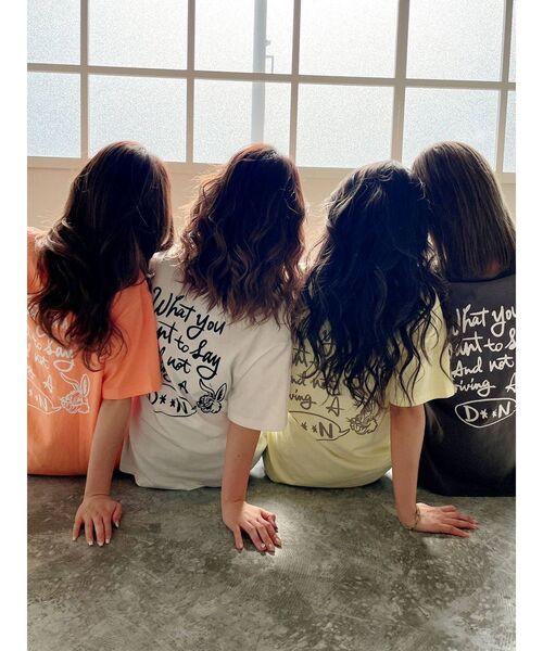 GYDA（ジェイダ）の「SMILE BUNNYポケットTシャツ（Tシャツ/カットソー・レディース・チャコールグレー/オフホワイト/ライトイエロー/シャーベット・FREE）」の22枚目の写真