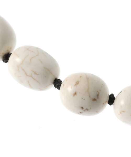 Sympathy of Soul(シンパシーオブソウル)の「【SYMPATHY OF SOUL/シンパシーオブソウル】 Magnsite Tumble Brace:ブレスレット(ブレスレット・レディース・ホワイト・FREE)」の4枚目の写真