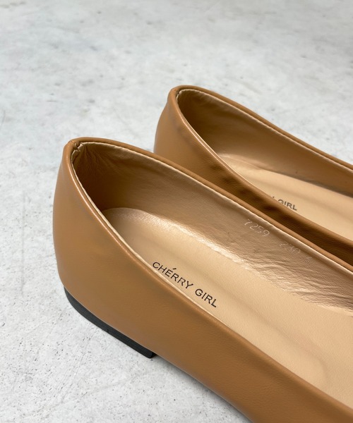 StyleSea（スタイルシー）の「スクエアトゥギャザーフラットシューズ（パンプス・レディース・アイボリー/ベージュ/ブラック・25cm/24.5cm/23cm/23.5cm/24cm）」の7枚目の写真