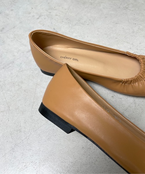 StyleSea（スタイルシー）の「スクエアトゥギャザーフラットシューズ（パンプス・レディース・アイボリー/ベージュ/ブラック・25cm/24.5cm/23cm/23.5cm/24cm）」の8枚目の写真