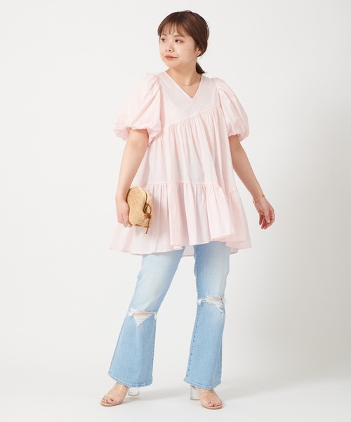 U by SPICK&SPAN（ユーバイスピックアンドスパン）の「アシンメトリーティアードチュニック（チュニック・レディース・ブラック/ピンク・FREE）」の10枚目の写真