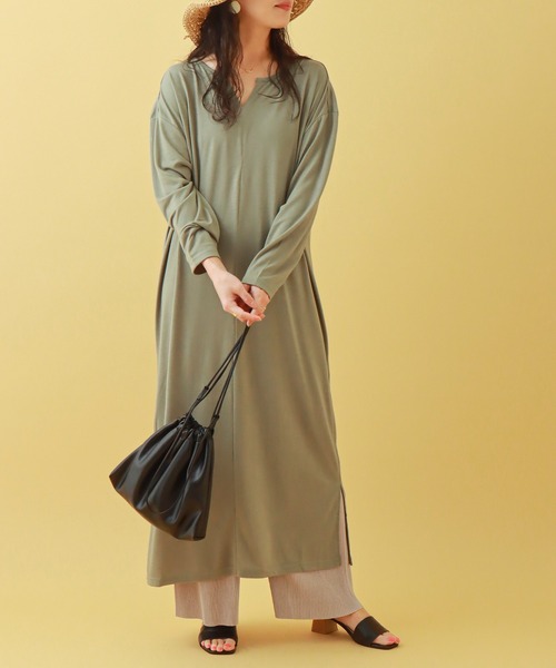 libelle more(リベル モア)の「天竺ワンピース+クリスタルプリーツパンツ セット(ワンピース・レディース・ブラック/ブラウン/ベージュ/ライトカーキ・M/L)」の4枚目の写真
