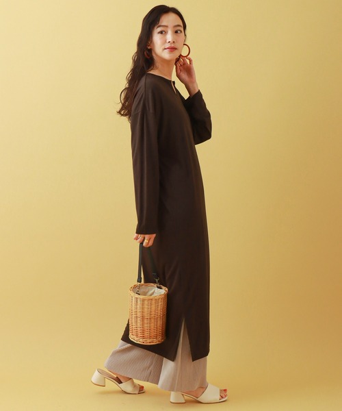 libelle more(リベル モア)の「天竺ワンピース+クリスタルプリーツパンツ セット(ワンピース・レディース・ブラック/ブラウン/ベージュ/ライトカーキ・M/L)」の14枚目の写真