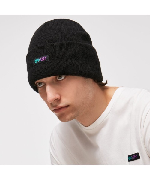 OAKLEY（オークリー）の「オークリー B1B GRADIENT PATCH BEANIE ニットキャップ/ビーニー/OAKLEY（ニットキャップ/ビーニー・メンズ・ブラック/レッド/エメラルド/バイオレット/ダークグリーン/ホワイト/イエロー/ピンク・U）」の15枚目の写真