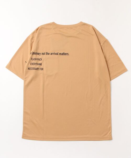 FLASH PACKER（フラッシュパッカー）の「FLASH PACKER ナノ撥水Tシャツ <ビッグシルエット>（Tシャツ/カットソー・メンズ・ホワイト/タン/ブラック/ブルー・S/M/L）」の8枚目の写真