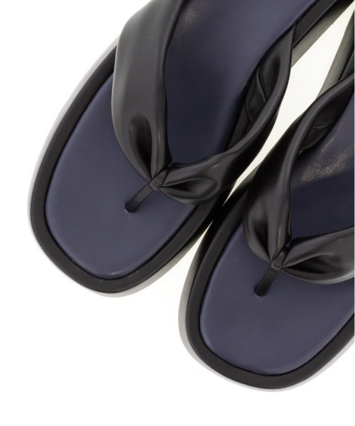 RANDA(ランダ)の「配色デザイントングサンダル(サンダル・レディース・アイボリー/ベージュ/ブラック・L/M/LL/S)」の13枚目の写真