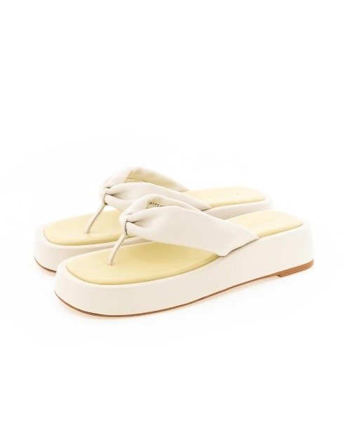 RANDA(ランダ)の「配色デザイントングサンダル(サンダル・レディース・アイボリー/ベージュ/ブラック・L/M/LL/S)」の15枚目の写真