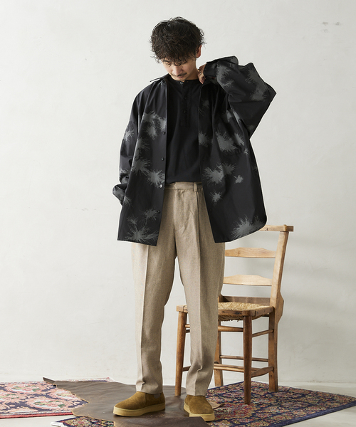 ARMY TWILL(アーミーツイル)の「【ARMY TWILL / アーミーツイル】別注 ヘンリーネックシャツ(Tシャツ/カットソー・メンズ・ホワイト/ブラック/ベージュ/カーキ・MEDIUM/LARGE)」の9枚目の写真