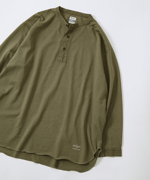 ARMY TWILL(アーミーツイル)の「【ARMY TWILL / アーミーツイル】別注 ヘンリーネックシャツ(Tシャツ/カットソー・メンズ・ホワイト/ブラック/ベージュ/カーキ・MEDIUM/LARGE)」の22枚目の写真