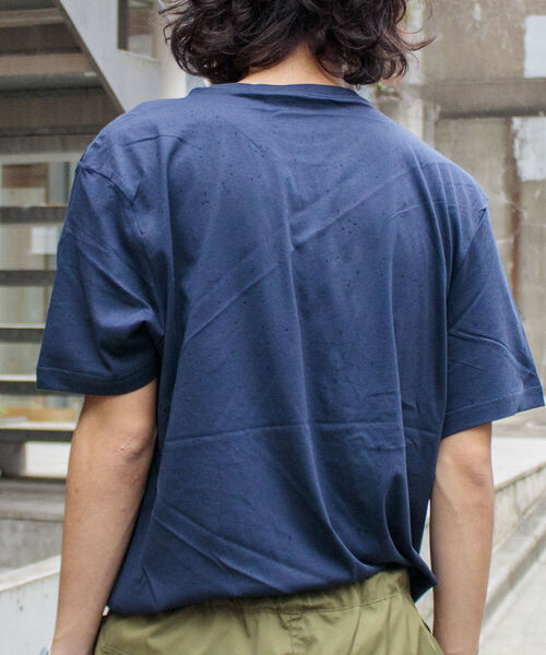 TOMMY HILFIGER(トミーヒルフィガー)の「【TOMMYHILFIGER/トミーヒルフィガー】コア フラッグ クルーネックTシャツ オーバーサイズ 09T3139 ワンポイント刺繍 ビッグシルエット(Tシャツ/カットソー・メンズ・ホワイト/ブラック/ネイビー・M/L/XL)」の17枚目の写真