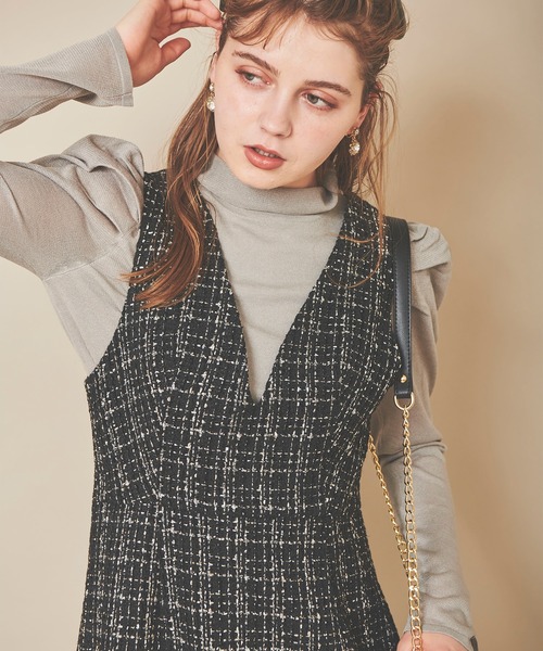 31 Sons de mode（トランテアン　ソン　ドゥ　モード）の「シアスリーブモックネックニット（ニット/セーター・レディース・ブラウン系その他/ライトグリーン/ブラック・36）」の4枚目の写真