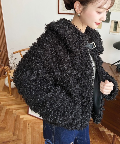 moment+（モーメントプラス）の「衿付きプードルフェイクファーブルゾン（その他アウター・レディース・ブラック/ブラウン/アイボリー/グレイッシュベージュ/モカ/ベージュ・M/FREE/L）」の9枚目の写真