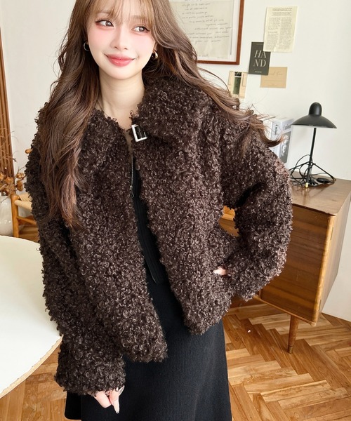 moment+（モーメントプラス）の「衿付きプードルフェイクファーブルゾン（その他アウター・レディース・ブラック/ブラウン/アイボリー/グレイッシュベージュ/モカ/ベージュ・M/FREE/L）」の21枚目の写真