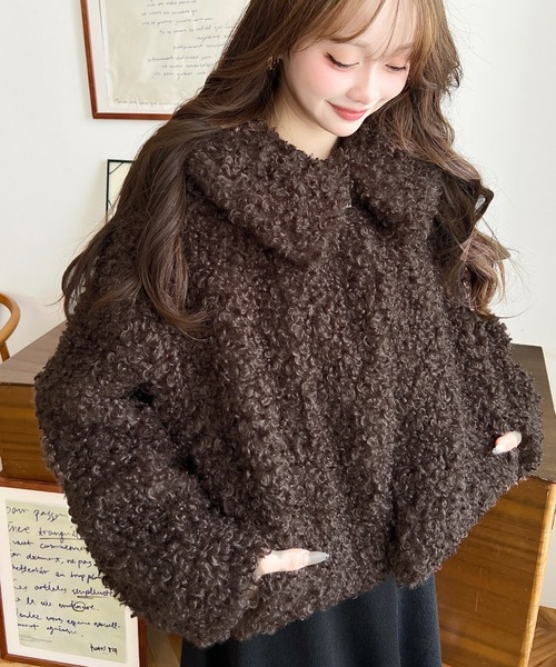 moment+（モーメントプラス）の「衿付きプードルフェイクファーブルゾン（その他アウター・レディース・ブラック/ブラウン/アイボリー/グレイッシュベージュ/モカ/ベージュ・M/FREE/L）」の15枚目の写真