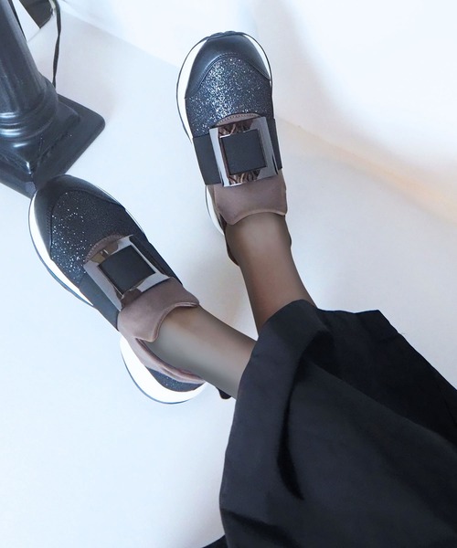 enchanted（エンチャンテッド）の「メタリックバックルダッドスニーカー（スニーカー・レディース・ブラック/シルバー系/ブラック×ホワイト/ベージュ・S/M/L/LL）」の4枚目の写真