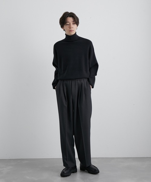 JUNRED(ジュンレッド)の「2タックイージーワイドストレートパンツ(スラックス・メンズ・チャコールグレー/ネイビー/グリーン・S/M/L)」の4枚目の写真