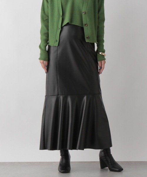 LOWRYS FARM（ローリーズファーム）の「フェイクレザーフレアスカート　157733（スカート・レディース・ブラック・LARGE/MEDIUM）」の13枚目の写真