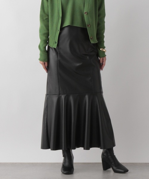 LOWRYS FARM（ローリーズファーム）の「フェイクレザーフレアスカート　157733（スカート・レディース・ブラック・LARGE/MEDIUM）」の12枚目の写真