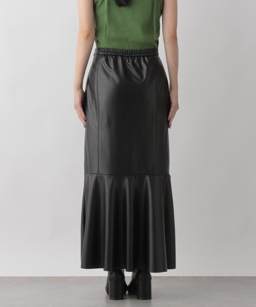 LOWRYS FARM（ローリーズファーム）の「フェイクレザーフレアスカート　157733（スカート・レディース・ブラック・LARGE/MEDIUM）」の9枚目の写真