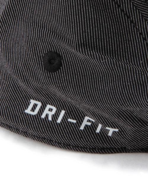 NIKE（ナイキ）の「NIKE（ナイキ） ウィメンズ AW84RUNNING キャップ（キャップ・レディース・ホワイト/ブラック・フリー）」の6枚目の写真