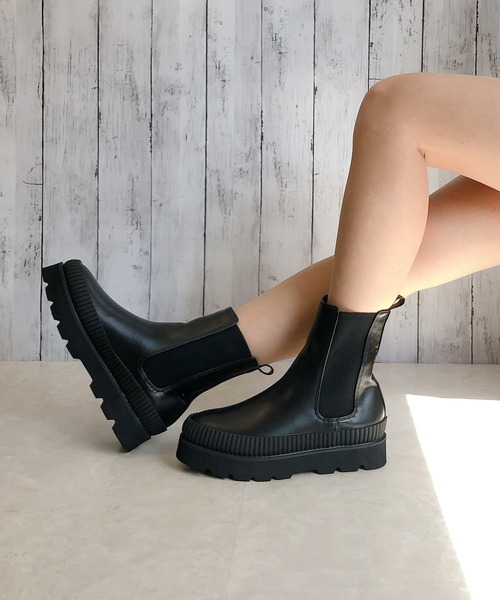 Noubel Voug Relax（ヌーベルヴォーグリラックス）の「トラックソールチェルシーブーツ（ブーツ・レディース・ブラック/カーキ/アイボリー・LL/3L/S/M/L）」の18枚目の写真