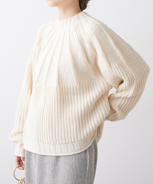 PUAL CE CIN(ピュアルセシン)の「アーチ編みニットプルオーバー(ニット/セーター・レディース・ブラック/アイボリー/グレイッシュベージュ・FREE)」の18枚目の写真