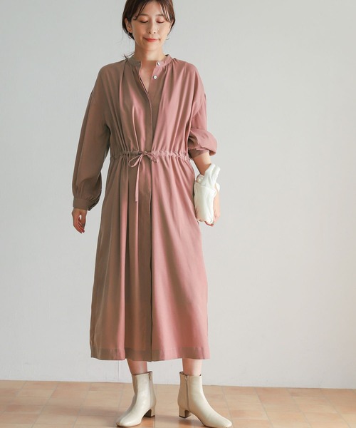 URBAN RESEARCH DOORS(アーバンリサーチドアーズ)の「ウエストマークギャザーワンピース(ワンピース・レディース・キャメル/パープル/ネイビー/ピンク・MEDIUM)」の14枚目の写真