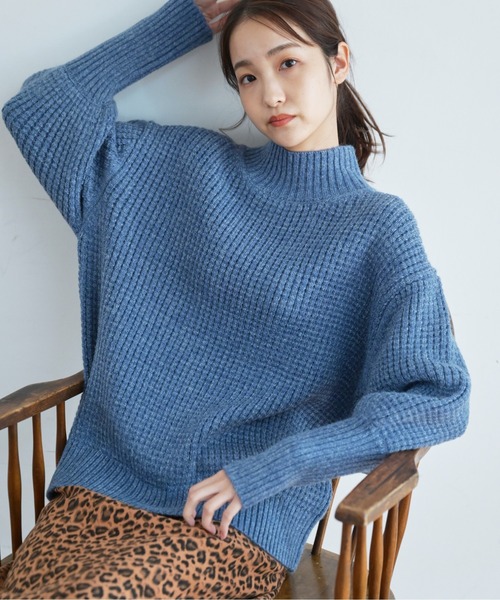 FREE'S MART（フリーズマート）の「◆ワッフルハイネックルーズニット（ニット/セーター・レディース・ホワイト/ブラウン/ブルー・FREE）」の10枚目の写真