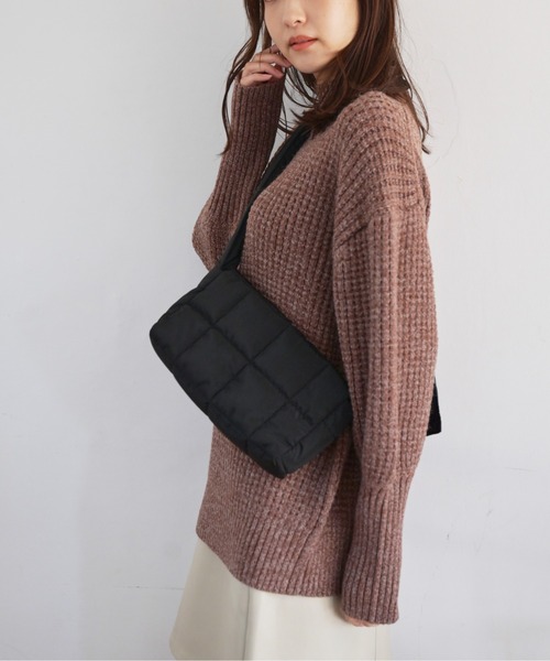 FREE'S MART（フリーズマート）の「◆ワッフルハイネックルーズニット（ニット/セーター・レディース・ホワイト/ブラウン/ブルー・FREE）」の8枚目の写真