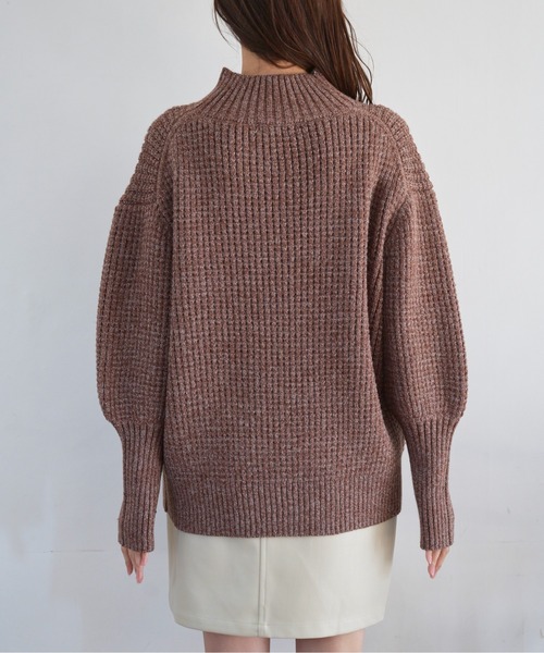 FREE'S MART（フリーズマート）の「◆ワッフルハイネックルーズニット（ニット/セーター・レディース・ホワイト/ブラウン/ブルー・FREE）」の9枚目の写真