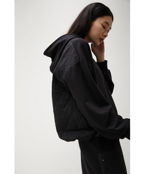 AZUL by moussy(アズールバイマウジー)の「QUILTED DETAIL HOODIE/キルティングディテールフーディ(パーカー・レディース・ブラック/カーキ/アイボリー・MEDIUM/SMALL)」の14枚目の写真
