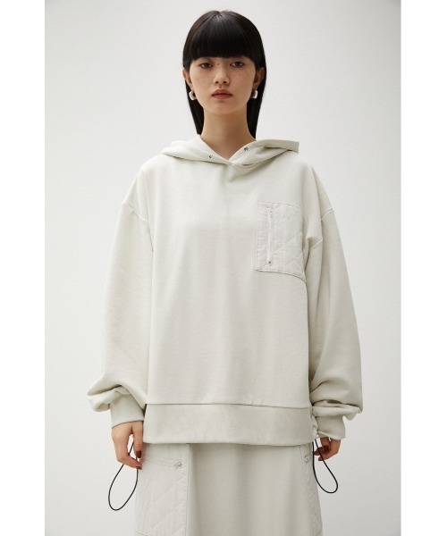 AZUL by moussy(アズールバイマウジー)の「QUILTED DETAIL HOODIE/キルティングディテールフーディ(パーカー・レディース・ブラック/カーキ/アイボリー・MEDIUM/SMALL)」の8枚目の写真