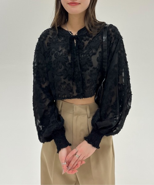 EPIMI E'PIMMY（エピミエピミー）の「ジャガードマルチブラウス（シャツ/ブラウス・レディース・アイボリー/ブラック・MEDIUM）」の11枚目の写真