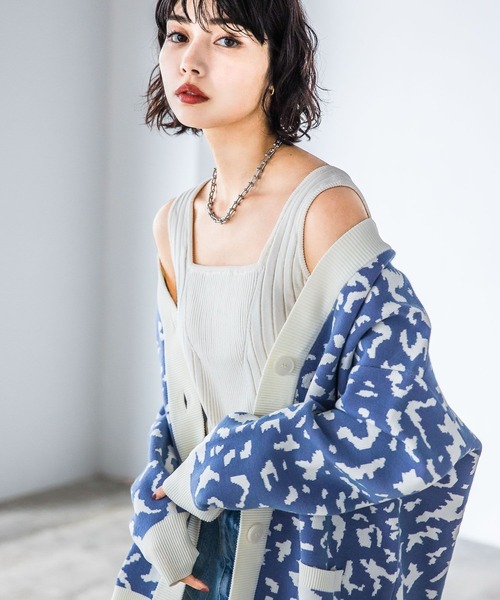 PAGEBOY(ページボーイ)の「WジャガードアソートVカーディガン(カーディガン/ボレロ・レディース・ブラック/ブラック系その他/ブルー系その他/オフホワイト・FREE)」の16枚目の写真
