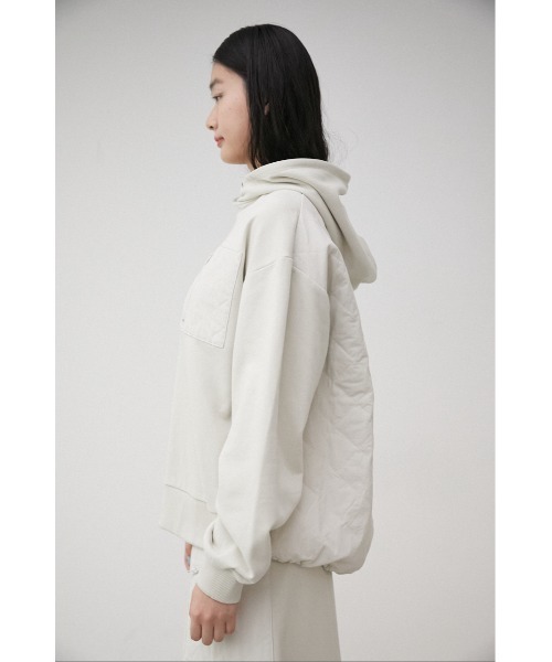 AZUL by moussy(アズールバイマウジー)の「QUILTED DETAIL HOODIE/キルティングディテールフーディ(パーカー・レディース・アイボリー/ライトカーキ/ブラック・MEDIUM/SMALL)」の9枚目の写真