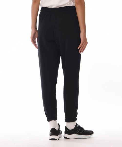 NEW BALANCE（ニューバランス）の「NB Essentials グラフィックスウェットパンツ（スウェットパンツ・レディース・アイボリー/ブラック・LARGE/MEDIUM/SMALL/X-LARGE）」の8枚目の写真