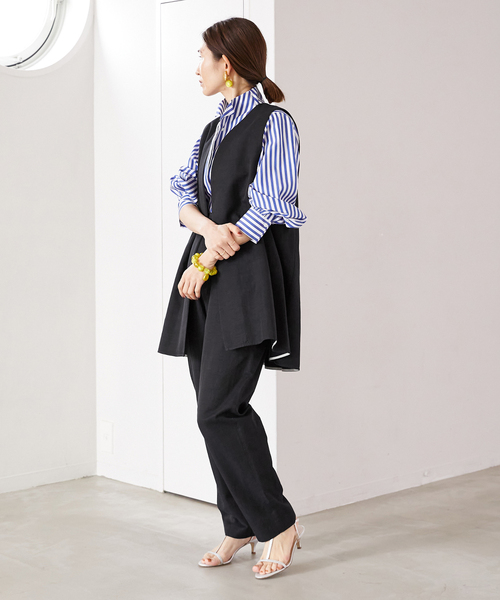 VERMEIL par iena（ヴェルメイユパーイエナ）の「キュプラコットンリネンフレアジレ（ベスト・レディース・ブラック/ベージュ・FREE）」の18枚目の写真