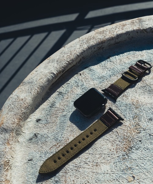 zandy(ズィーアンドワイ)の「zandy/ズィー・アンド・ワイ Apple Watch【レザー&ナイロンバンド】 アップルウォッチバンド キャンバス ナイロンベルト //// leather9(デジタル腕時計・メンズ・ホワイト/ブラウン/カーキ/ブラック・S/M)」の4枚目の写真