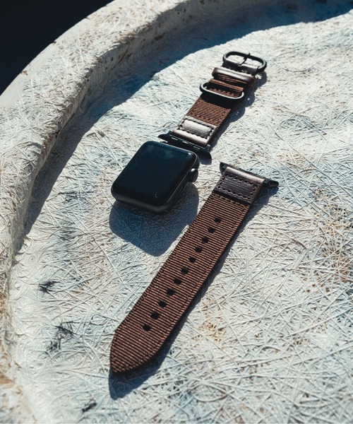 zandy(ズィーアンドワイ)の「zandy/ズィー・アンド・ワイ Apple Watch【レザー&ナイロンバンド】 アップルウォッチバンド キャンバス ナイロンベルト //// leather9(デジタル腕時計・メンズ・ホワイト/ブラウン/カーキ/ブラック・S/M)」の14枚目の写真