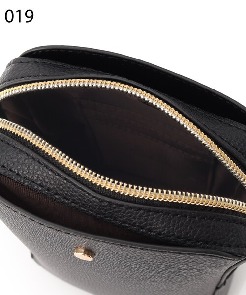 SHOO・LA・RUE（シューラルー）の「◆前後ポケットミニショルダーバッグ（ショルダーバッグ・レディース・ブラック/サンドベージュ/アイボリー/ブルー・00）」の19枚目の写真