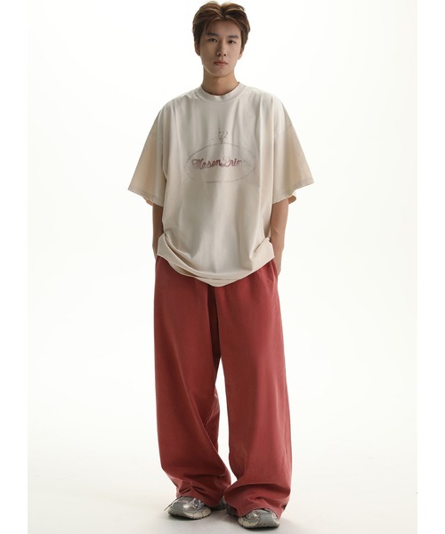 MASONPRINCE(メイソンプリンス)の「オーバーサイズ ヴィンテージ加工 グラデーション ロゴプリントTシャツ DT4098【MASONPRINCE】(Tシャツ/カットソー・メンズ・レッド/ホワイト・S/L/XL/M)」の3枚目の写真