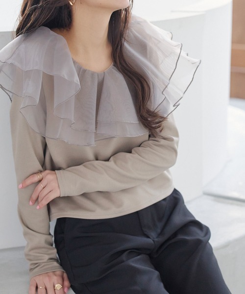 KOBE LETTUCE(コウベレタス)の「シアーフリルトップス(Tシャツ/カットソー・レディース・ブルー/グレイッシュベージュ/ブラック/オフホワイト・FREE)」の7枚目の写真