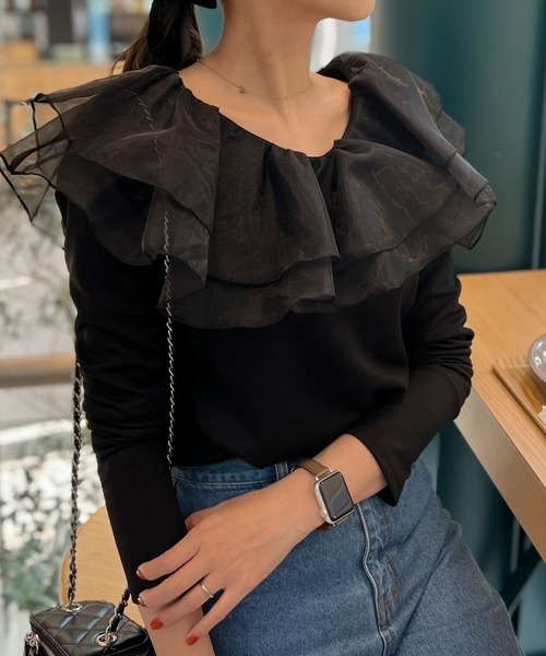 KOBE LETTUCE(コウベレタス)の「シアーフリルトップス(Tシャツ/カットソー・レディース・ブルー/グレイッシュベージュ/ブラック/オフホワイト・FREE)」の6枚目の写真
