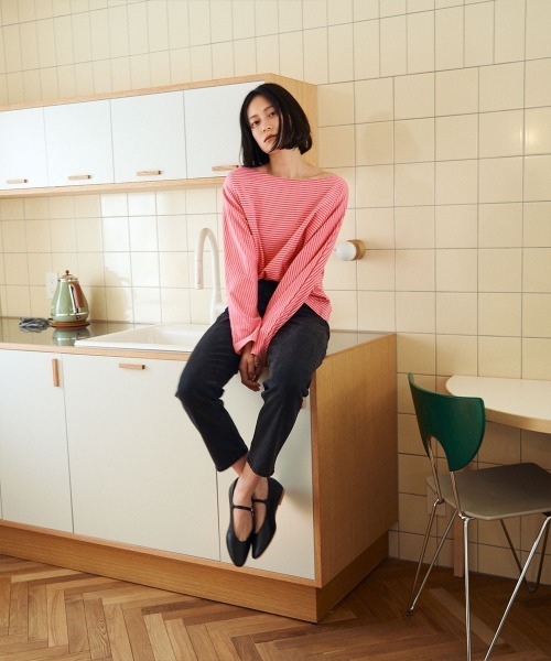 marjour(マージュール)の「SEAMLESS BORDER TEE(Tシャツ/カットソー・レディース・ピンク・M)」の11枚目の写真