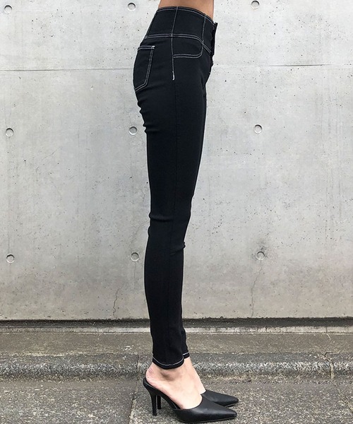 GLAMOROUS JANE（グラマラスジェーン）の「配色ステッチハイウエストスキニーパンツ（その他パンツ・レディース・ブラック/ブラック系・S/M/L）」の12枚目の写真
