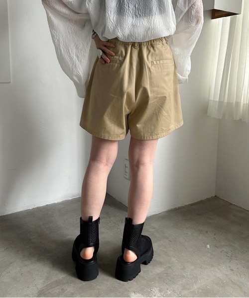 PAGEBOY（ページボーイ）の「チノタックショートパンツ（チノパンツ・レディース・ブラック/ベージュ・FREE）」の6枚目の写真