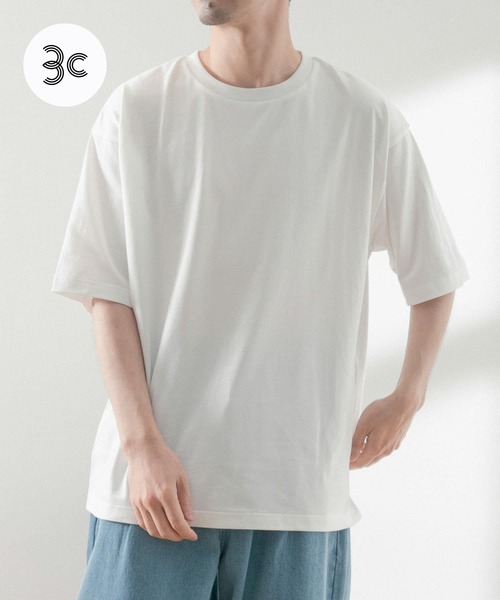 ITEMS URBANRESEARCH(アイテムズ アーバンリサーチ)の「USAコットン オーバーサイズTシャツ(Tシャツ/カットソー・メンズ・ブラック/グリーン/イエロー/オフホワイト/ブルー・LARGE/MEDIUM)」の2枚目の写真